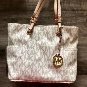 Michael Kors Jet Set